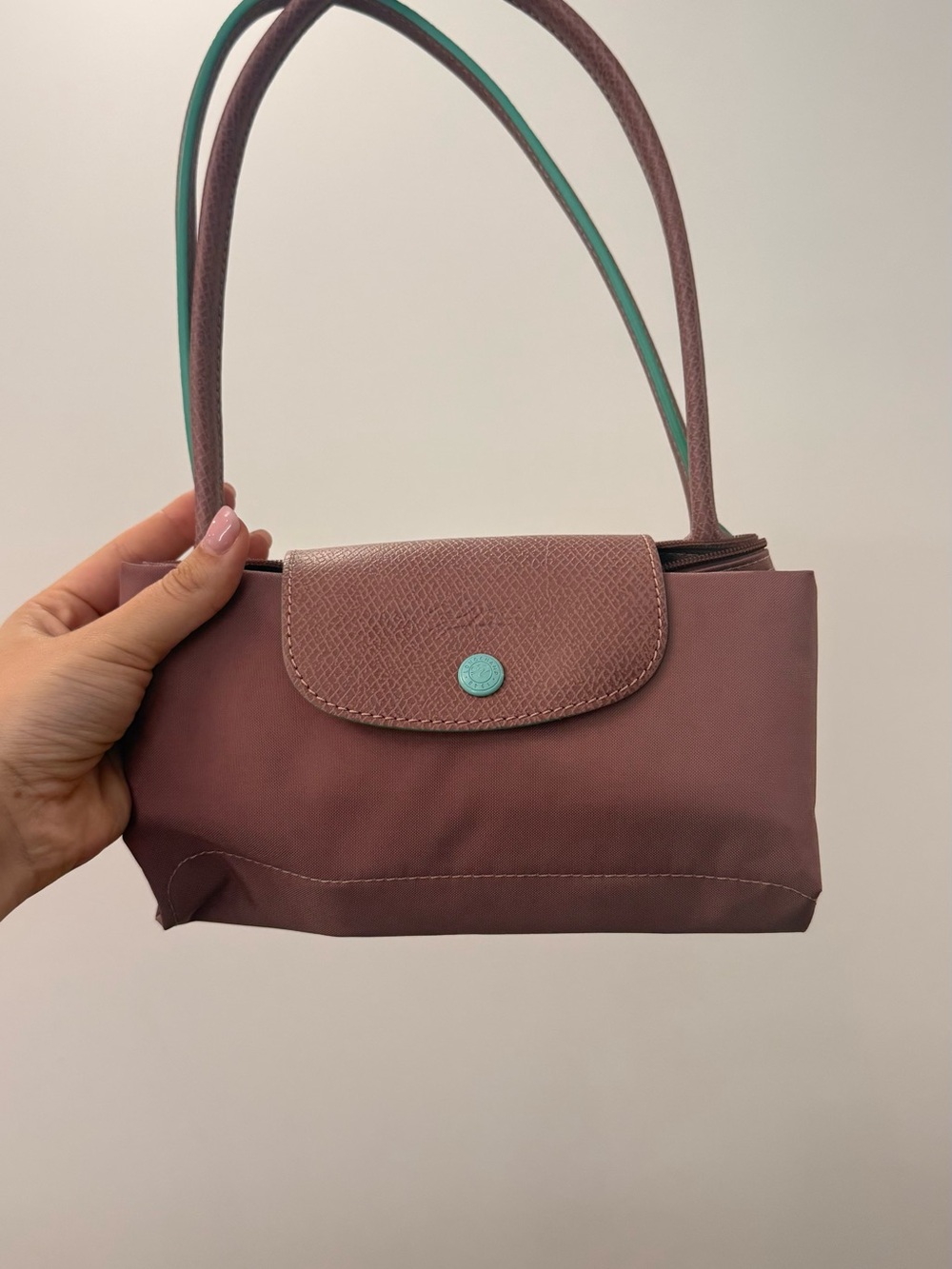 Longchamp Small Nylon Shoulder Bag in Mauve